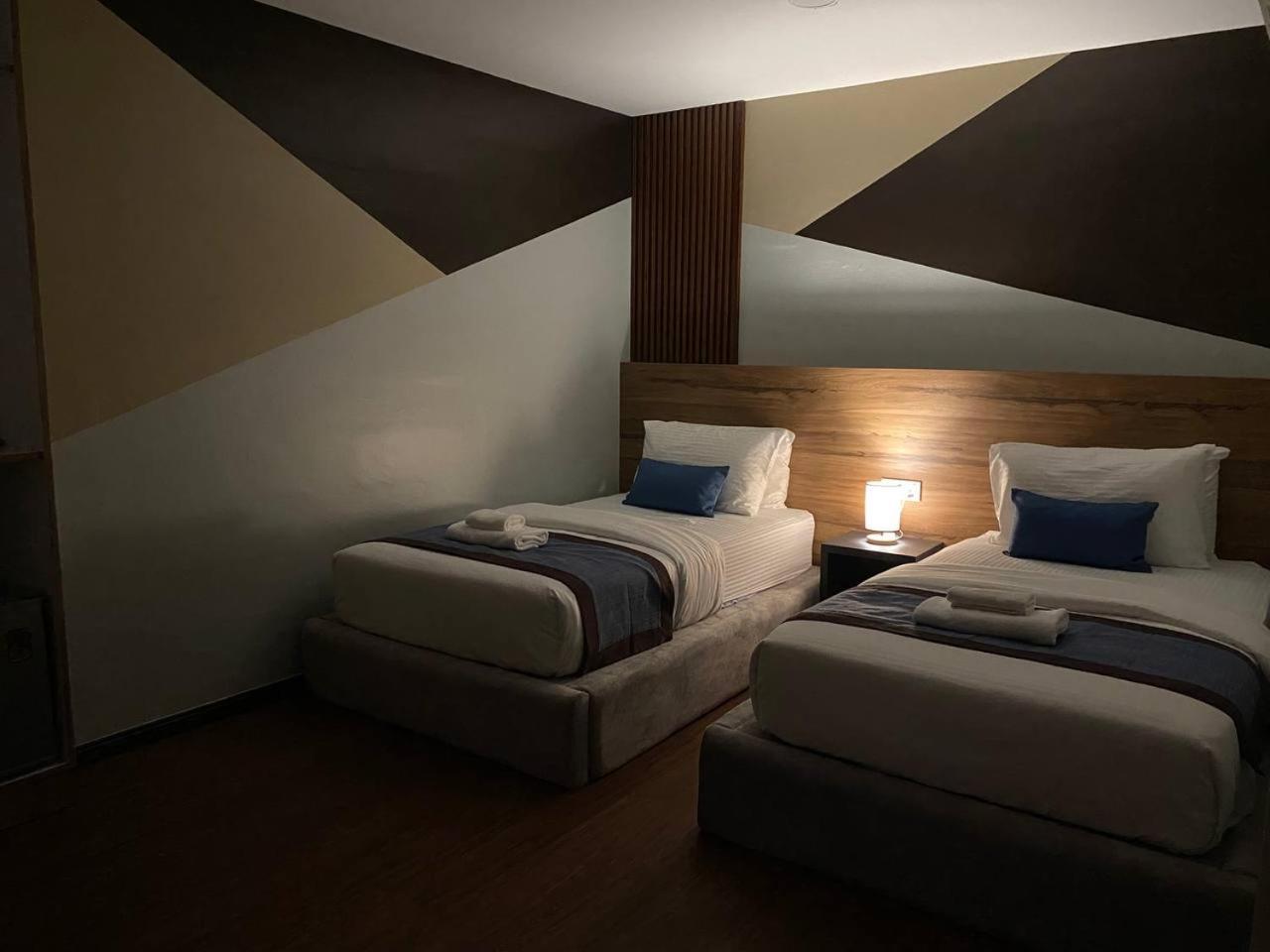 Assalam Hotel Кота-Бару Экстерьер фото