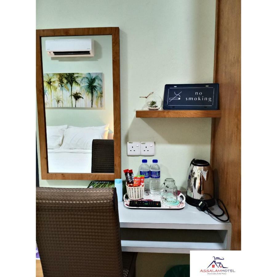 Assalam Hotel Кота-Бару Экстерьер фото