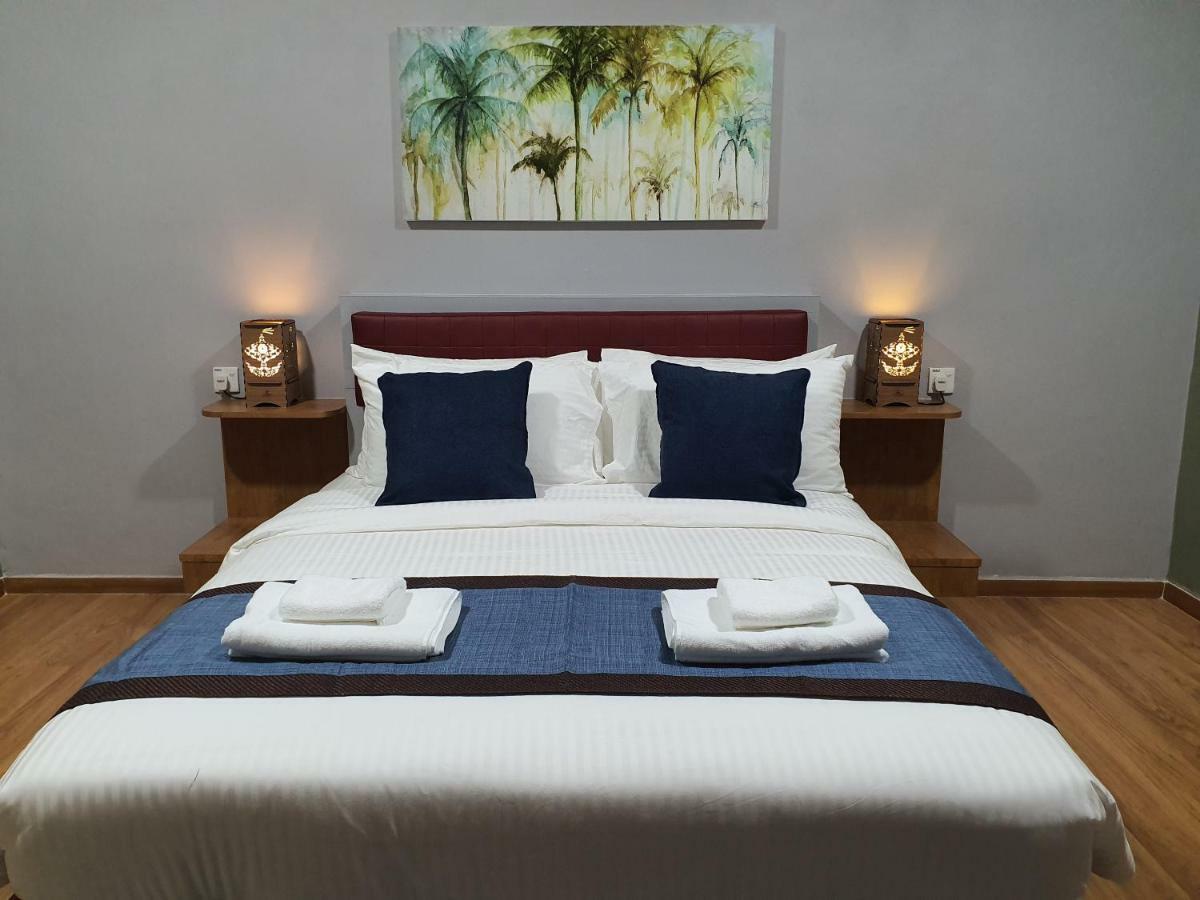 Assalam Hotel Кота-Бару Экстерьер фото